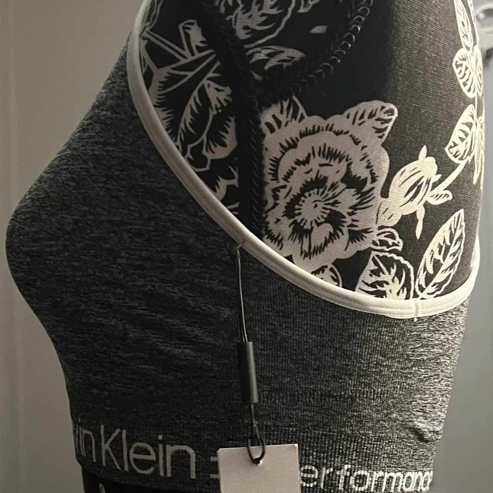 Women's Performance Moisture Medium Impact Revers… - image 4